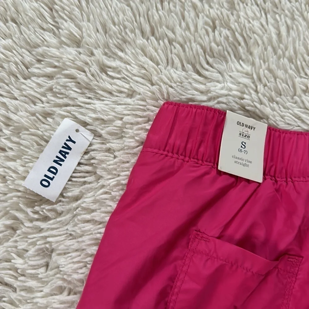 🤗- NWT Old navy girl classic ruse straight pants size 6-7